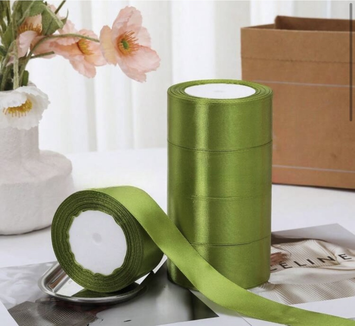 Green ribbon